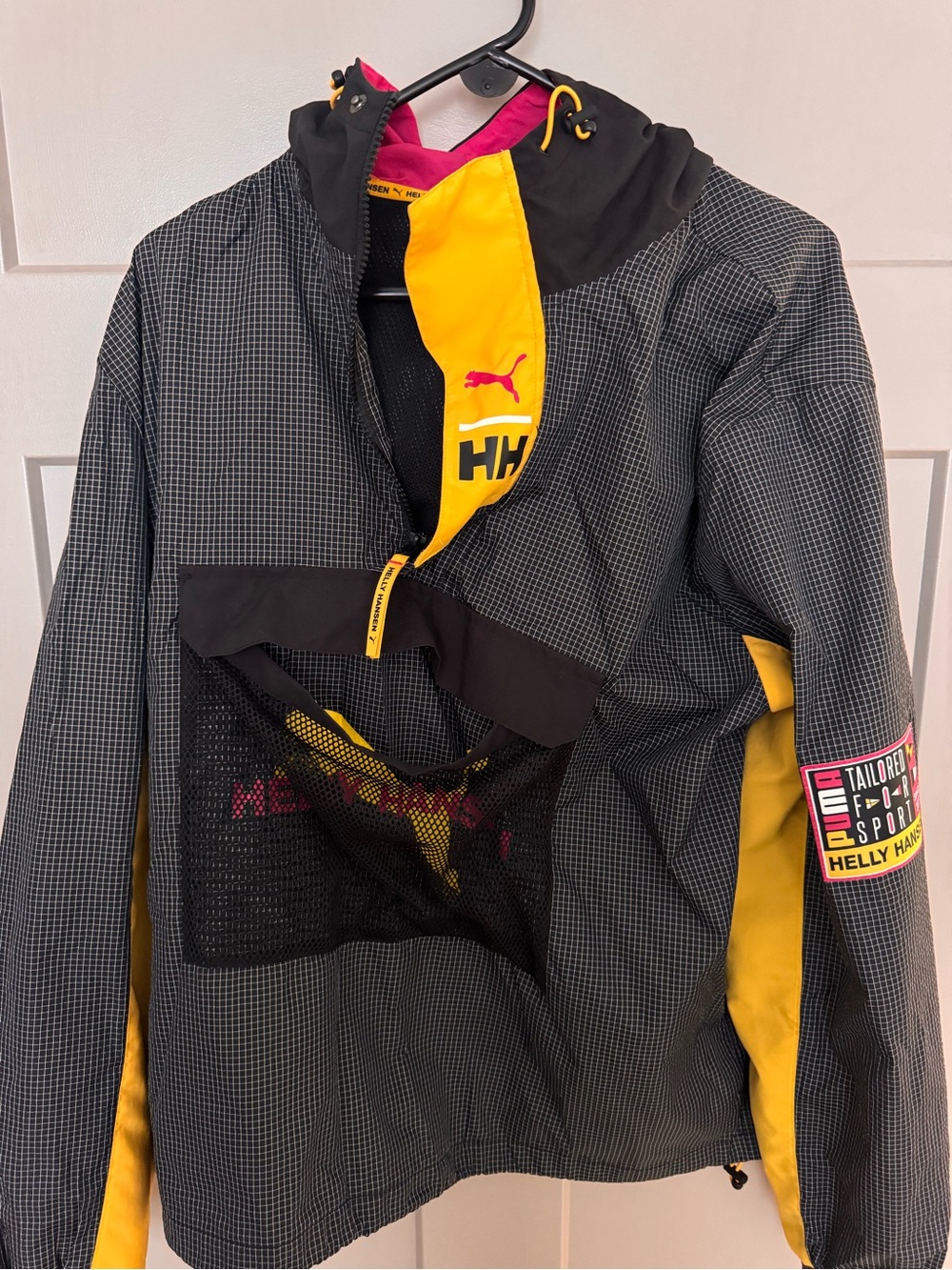 Helly Hansen Black and Yellow Hooded Anorak Jacket